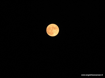 Volle maan, maandag 18 april 2011